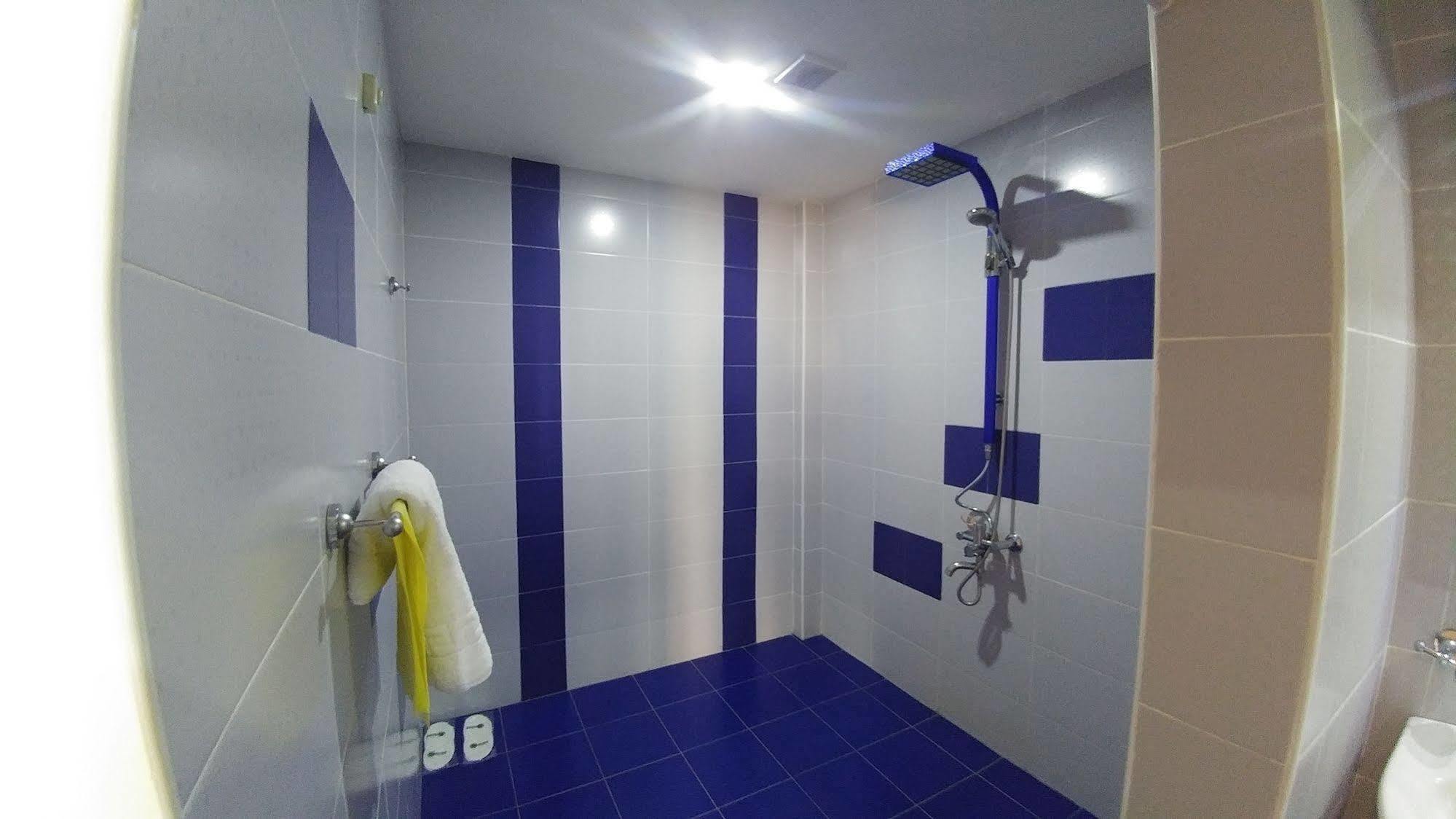 Cross Health Spa Center Γιερεβάν Εξωτερικό φωτογραφία