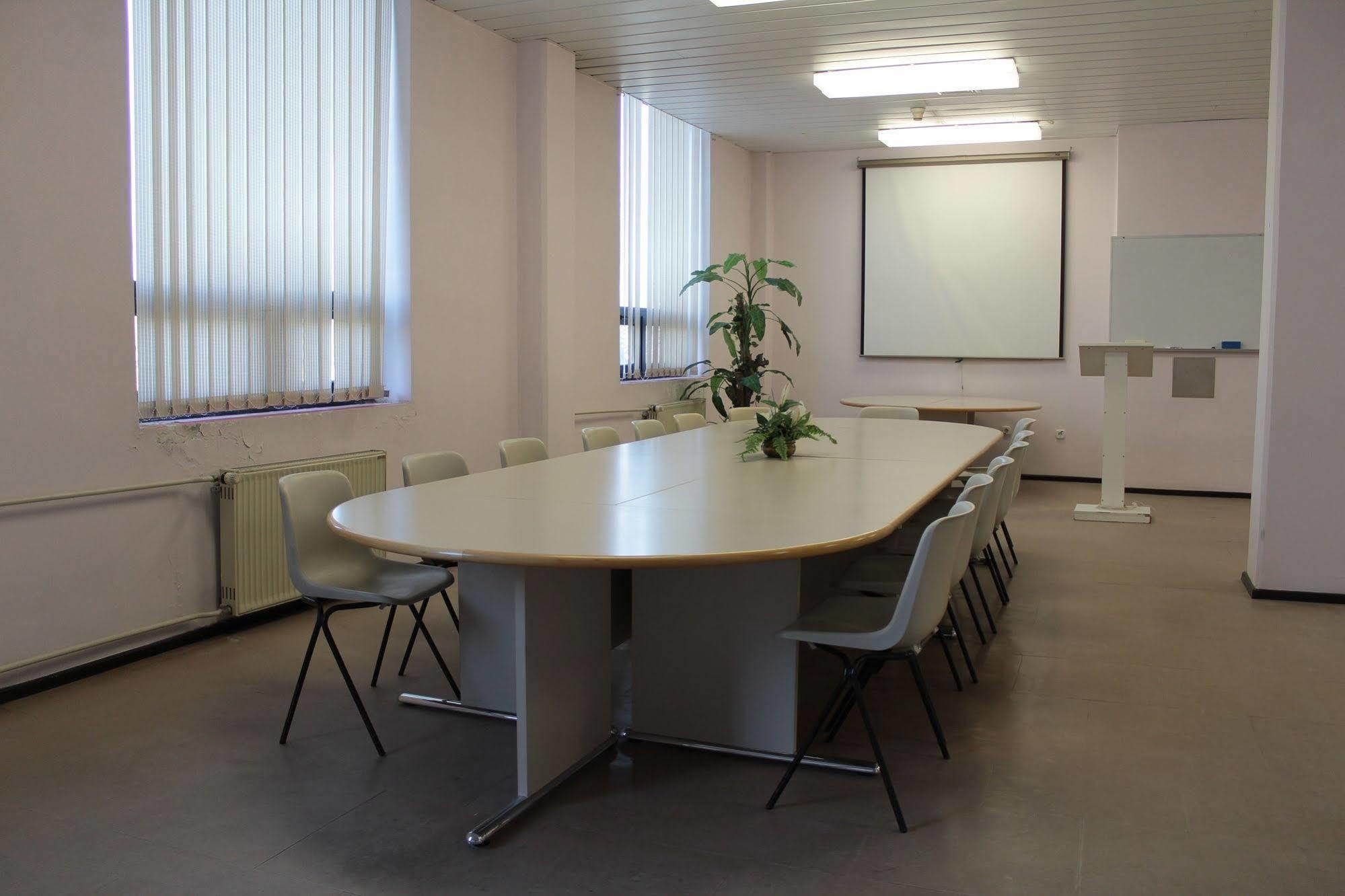 Cross Health Spa Center Γιερεβάν Εξωτερικό φωτογραφία